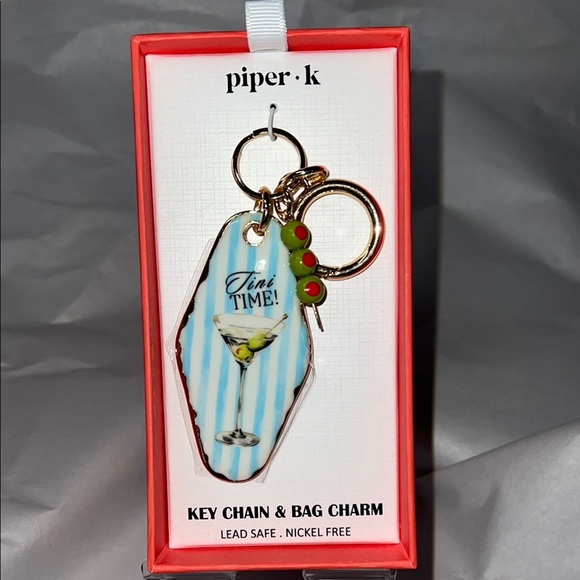 Piper K | Martini & Olive 🍸🫒 Bag Charm - Picture 1 of 4